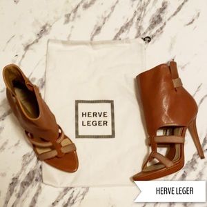 NWOT Hervè Leger Stiletto Strappy Sandals 37